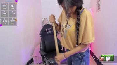 auroora_tay