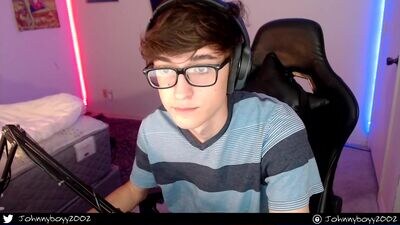 18yrboyhot public webcam profile photo 3