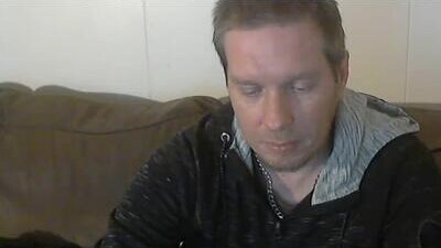 2small4you83 public webcam profile photo 5