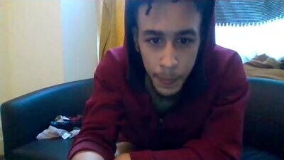 444livin public webcam profile photo 6
