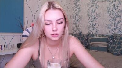 8a8y public webcam profile photo 4