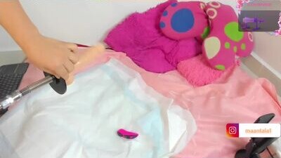 _ahottgirl public webcam profile photo 8