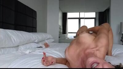_beylly public webcam profile photo 8