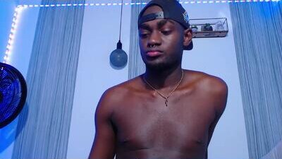 _black_stallion public webcam profile photo 5