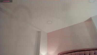_cailyn public webcam profile photo 7