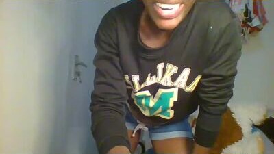 _clara01 public webcam profile photo 10