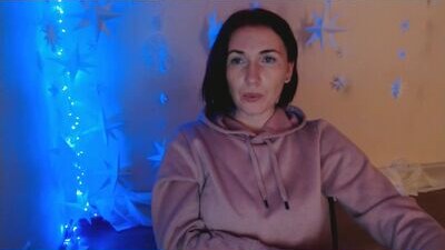 _cutie_and_shy_ public webcam profile photo 6