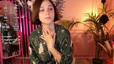 _emi_mi_ public webcam profile photo 5