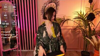 _emi_mi_ public webcam profile photo 6