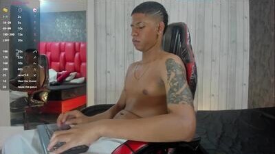 _erick_j public webcam profile photo 6