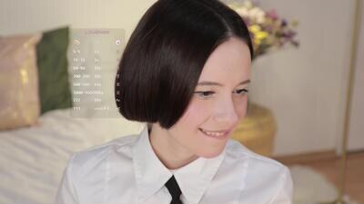 _female_essence_ public webcam profile photo 4