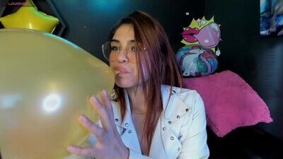 _ishani_doll public webcam profile photo 9