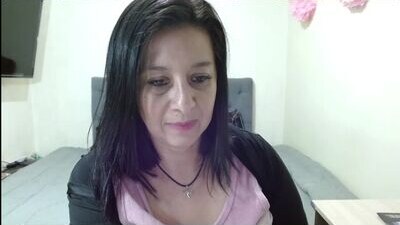 _isis74_ public webcam profile photo 5