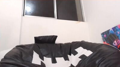 _jamesleandros public webcam profile photo 7