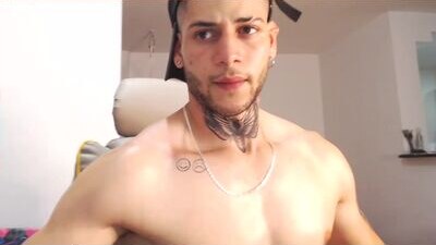 _jamesleandros public webcam profile photo 8