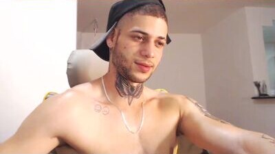 _jamesleandros public webcam profile photo 9