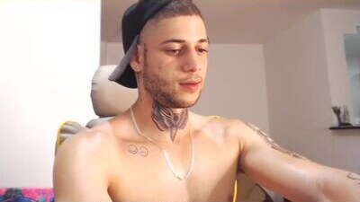 _jamesleandros public webcam profile photo 10
