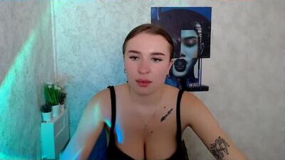 _julianaini_ public webcam profile photo 10