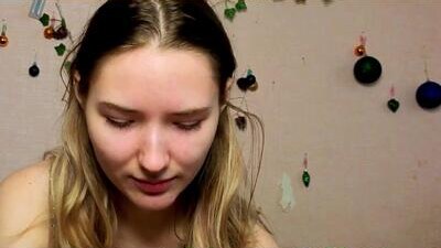 _kikiclark_ public webcam profile photo 7
