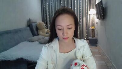 _lalune_ public webcam profile photo 2