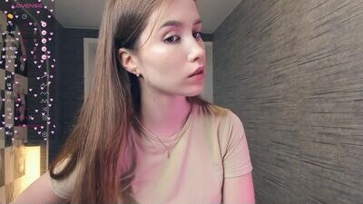 _lizi_love_ public webcam profile photo 4