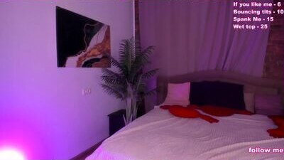 _loraline_ public webcam profile photo 9