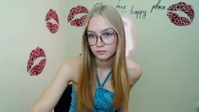 _mademoiselle_e public webcam profile photo 9