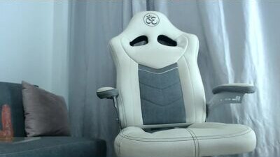 _meganhaze public webcam profile photo 7