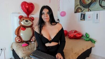 _mia_taylor public webcam profile photo 3