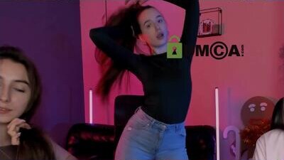_mila_fire public webcam profile photo 6