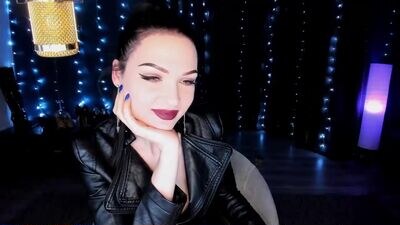_mistress__ public webcam profile photo 4