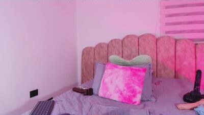 _mystic_luna public webcam profile photo 5