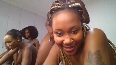 _nelly_ public webcam profile photo 5