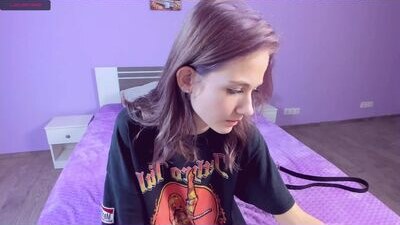 _nikoll_s public webcam profile photo 6
