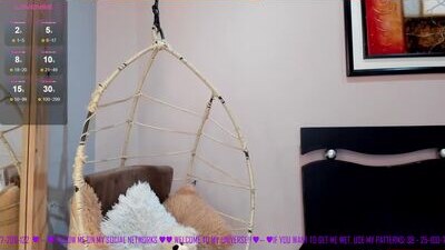 _nina_sweet public webcam profile photo 10