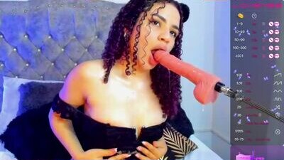 _queen_deepthroat_ public webcam profile photo 6