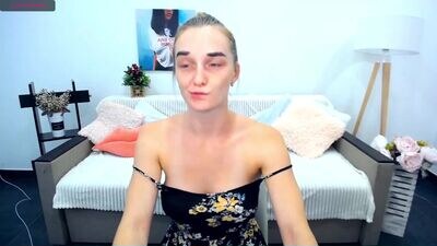 _rapunzeel_ public webcam profile photo 3
