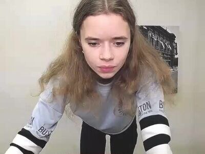 _rebecaaaa_ public webcam profile photo 3