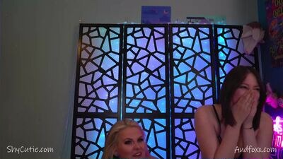 _shycutie public webcam profile photo 2