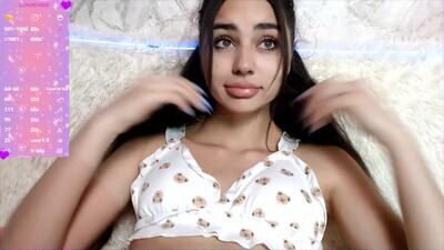 _shynikki public webcam profile photo 3