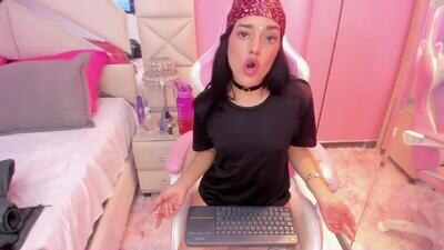 _white_atenea public webcam profile photo 4