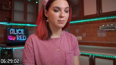 a1ice_red public webcam profile photo 4