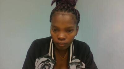 aadienne public webcam profile photo 2