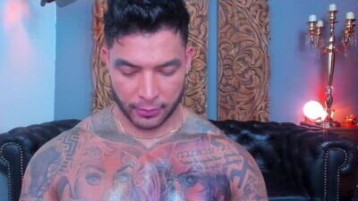 aaron_vega000 public webcam profile photo 10