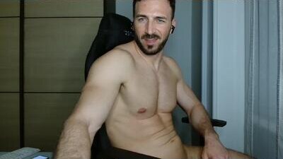 aaront0pmuscles public webcam profile photo 5