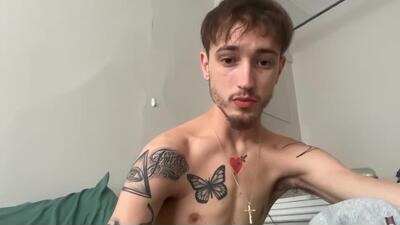 aazdaan public webcam profile photo 2