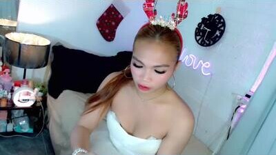 abby_luxpinay public webcam profile photo 8