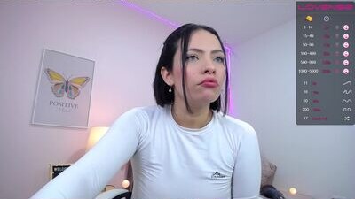 abi_collins_ public webcam profile photo 7