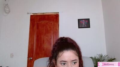 abril_lovee2 public webcam profile photo 2