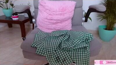 abril_lovee2 public webcam profile photo 10